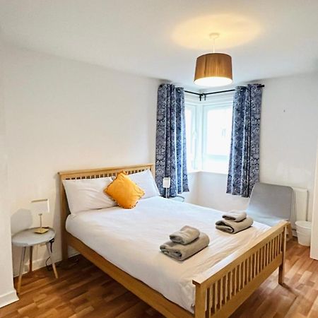 Modern Spacious Retreat Full Fibre Wi-Fi & Free Parking EDI Exterior foto