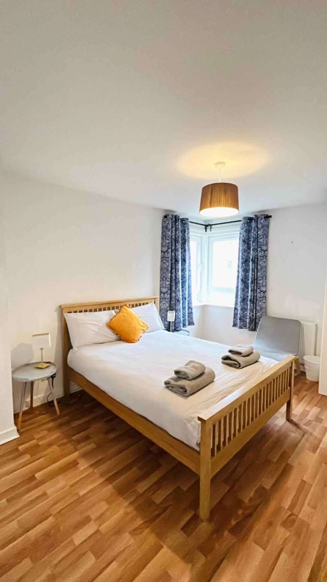 Modern Spacious Retreat Full Fibre Wi-Fi & Free Parking EDI Exterior foto